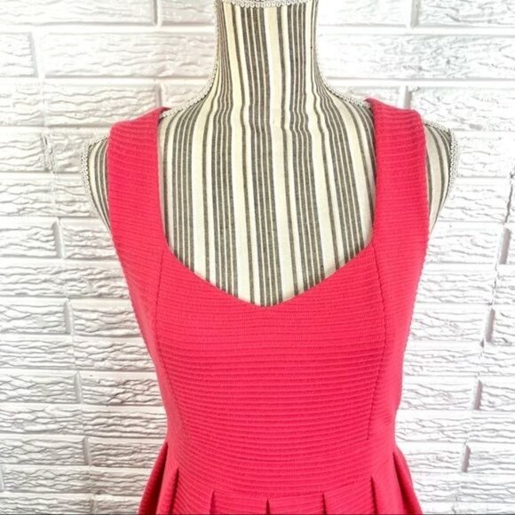 Alya Pink Pleated Fit & Flare Dress Peephole Back Size Medium - Picture 2 of 6